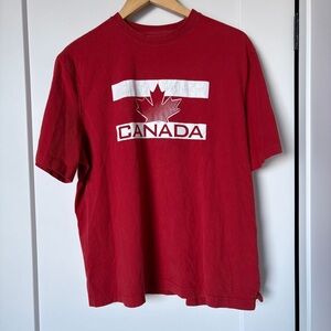 Classic Canada Red Graphic T-Shirt | Olympic Gear | 100% Cotton | Size L